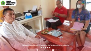 Jumat bersih, Dinas Kesehatan Tabanan Mengikuti Kegiatan Kerja Bakti di Objek Wisata DTW Ulun Danu Bedugul (1)