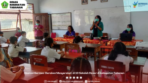 Jumat bersih, Dinas Kesehatan Tabanan Mengikuti Kegiatan Kerja Bakti di Objek Wisata DTW Ulun Danu Bedugul (3)